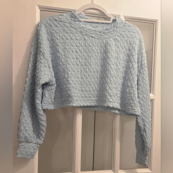 Aleeza Chic Jiffy Pop Loose Long Sleeve Crop Top- Turqoise Available!! - Picture 7 of 10